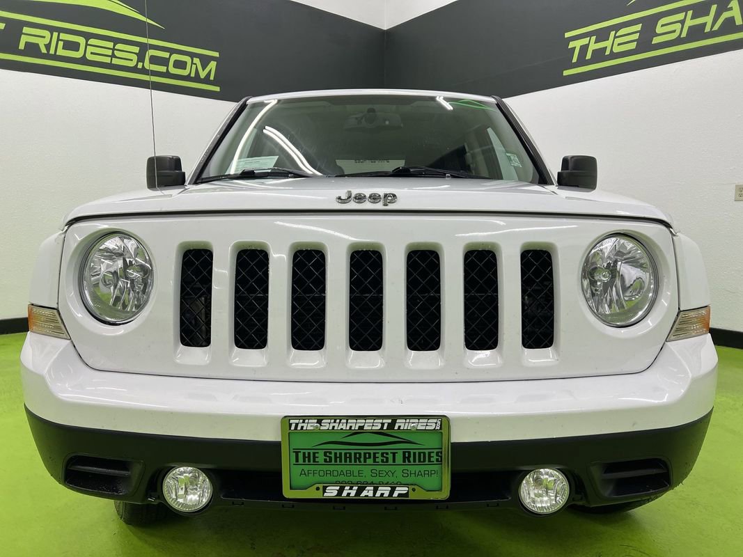 Used 2017 Jeep Patriot High Altitude image 3