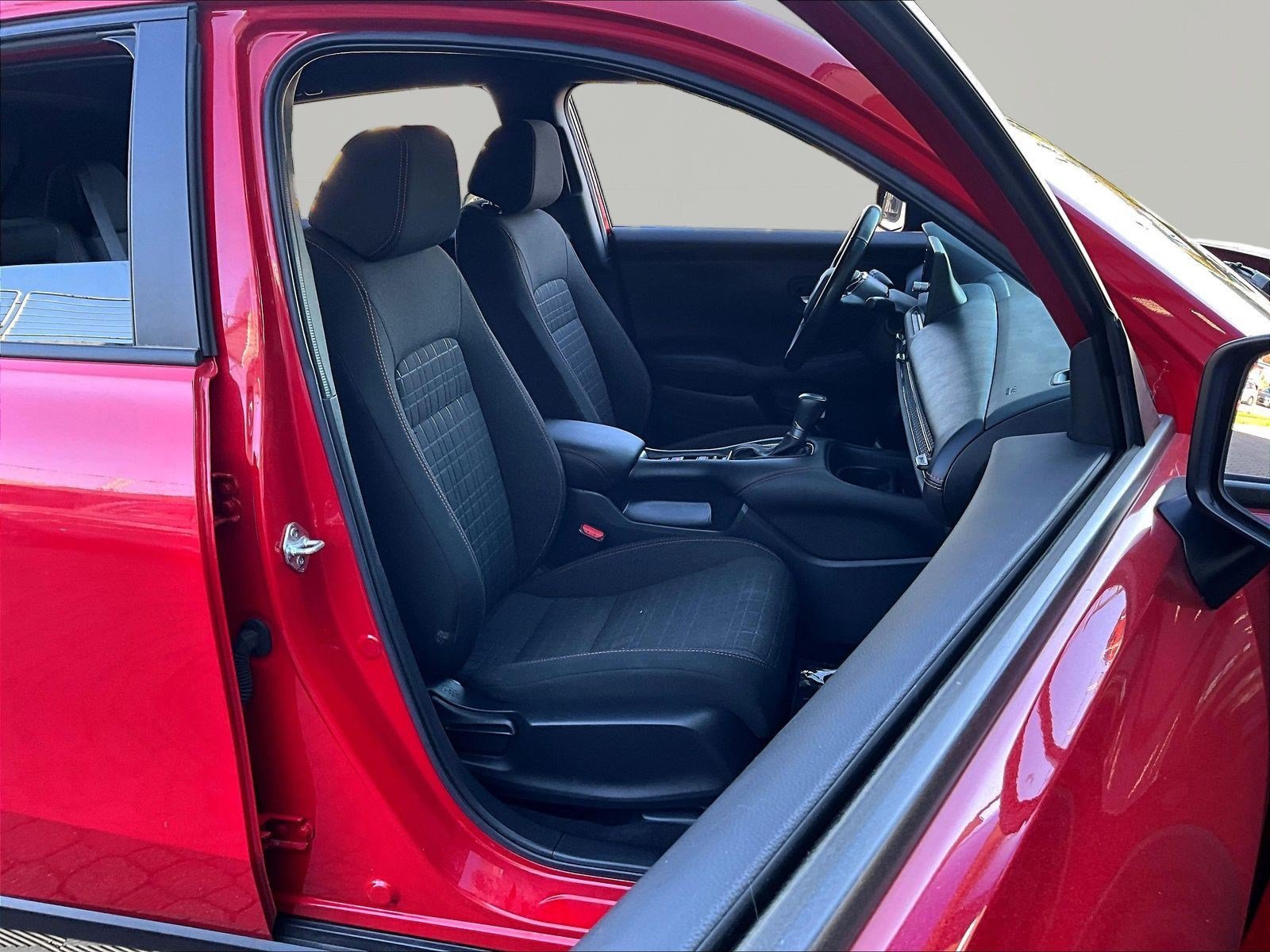 Used 2026 Honda HR-V Sport image 27