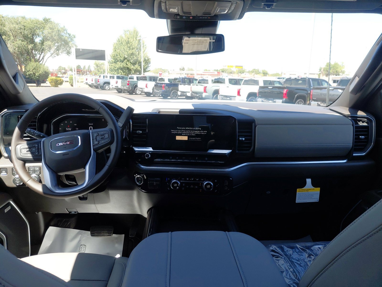 New 2026 GMC Sierra 3500 SLT AWD/4WD image 31