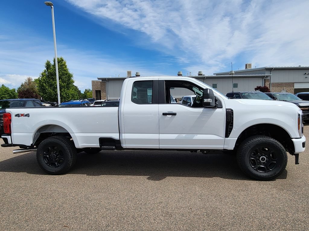 New 2026 Ford F250 XL w/ STX Appearance Package AWD/4WD image 9