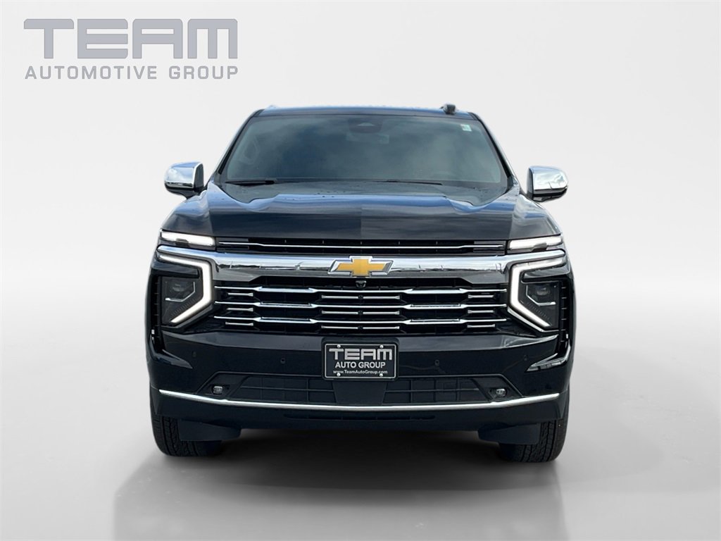 New 2026 Chevrolet Suburban Premier image 2