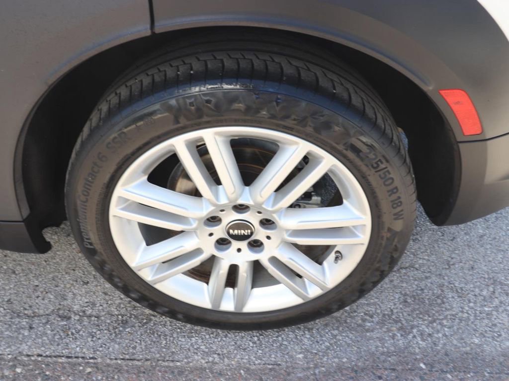 Used 2024 MINI Cooper Countryman S w/ Signature Upholstery Package image 25