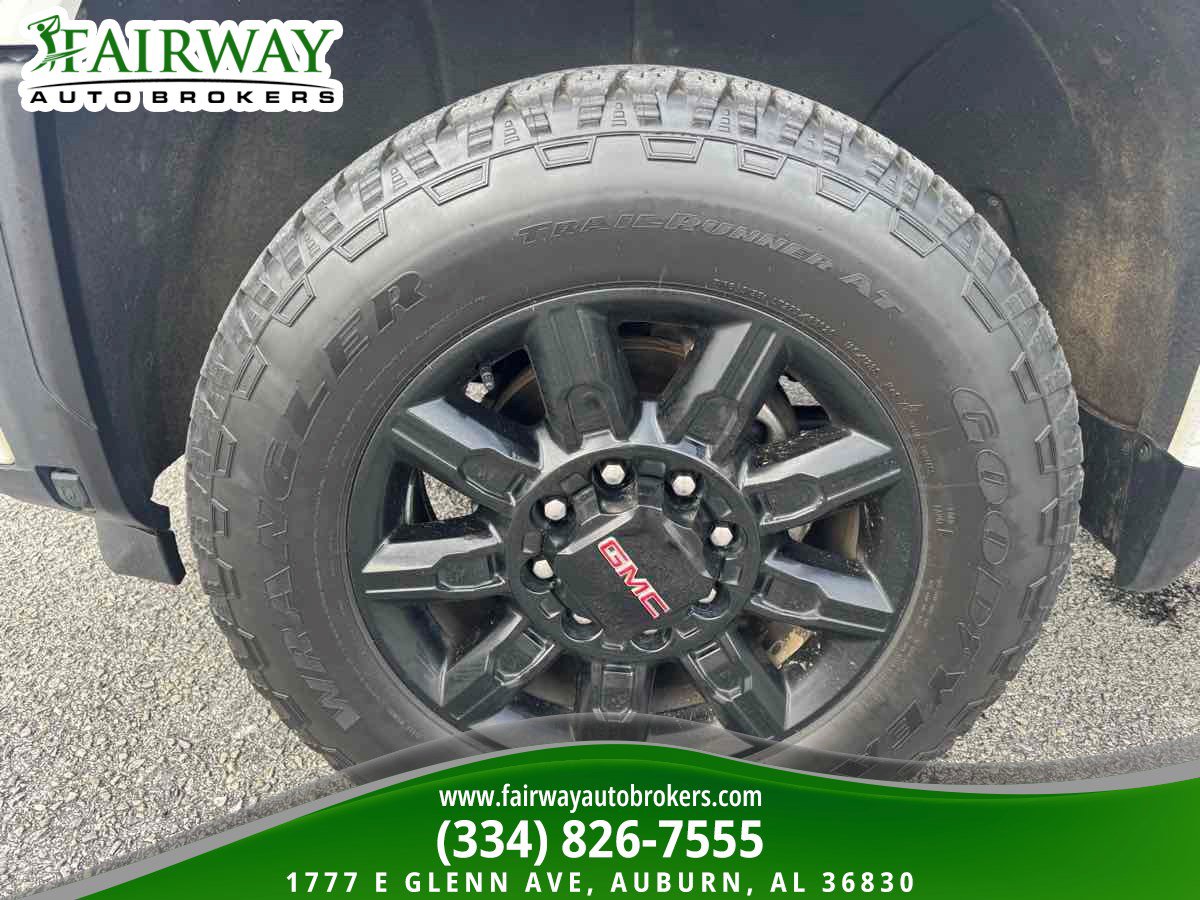 Used 2024 GMC Sierra 2500 AT4 w/ AT4 Premium Plus Package image 32
