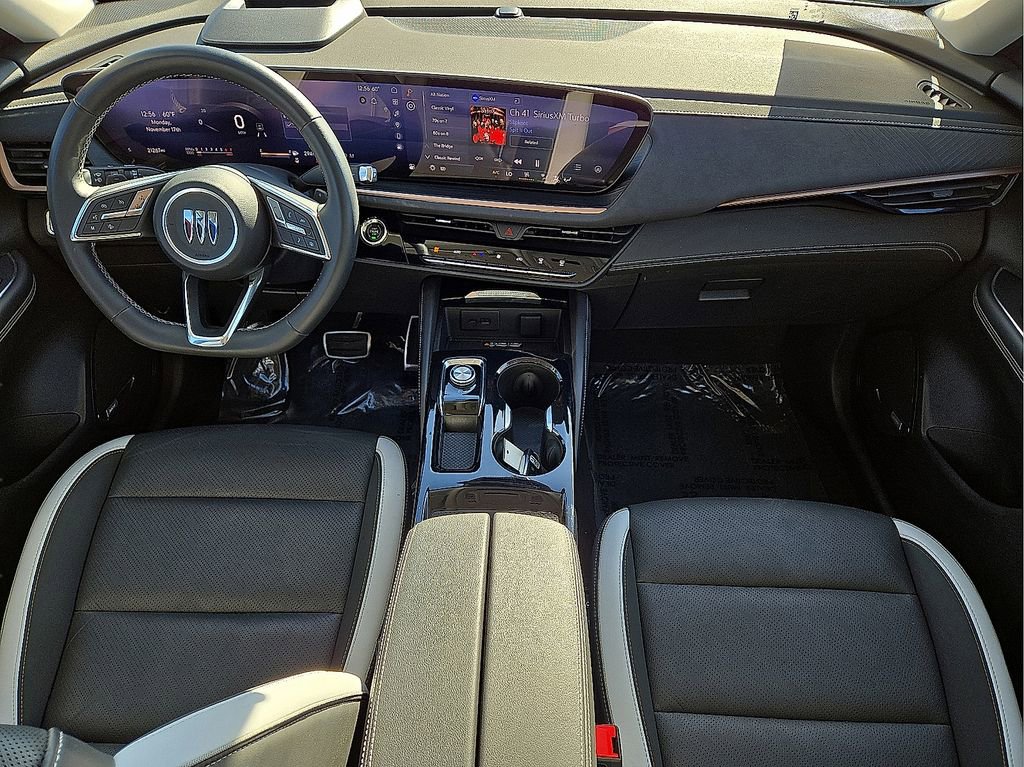 Used 2025 Buick Envision Sport Touring image 18