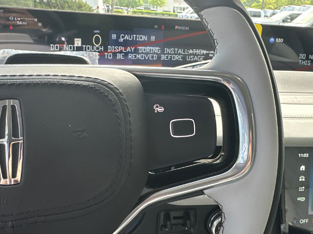 New 2026 Lincoln Navigator Black Label w/ Black Label Special Edition AWD/4WD image 25