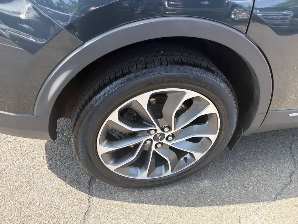 Certified 2023 Lincoln Nautilus Reserve AWD/4WD image 33