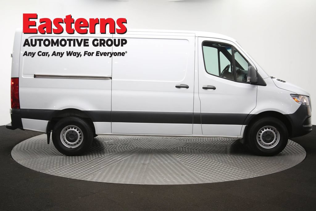 Used 2019 Freightliner Sprinter 2500 RWD image 40