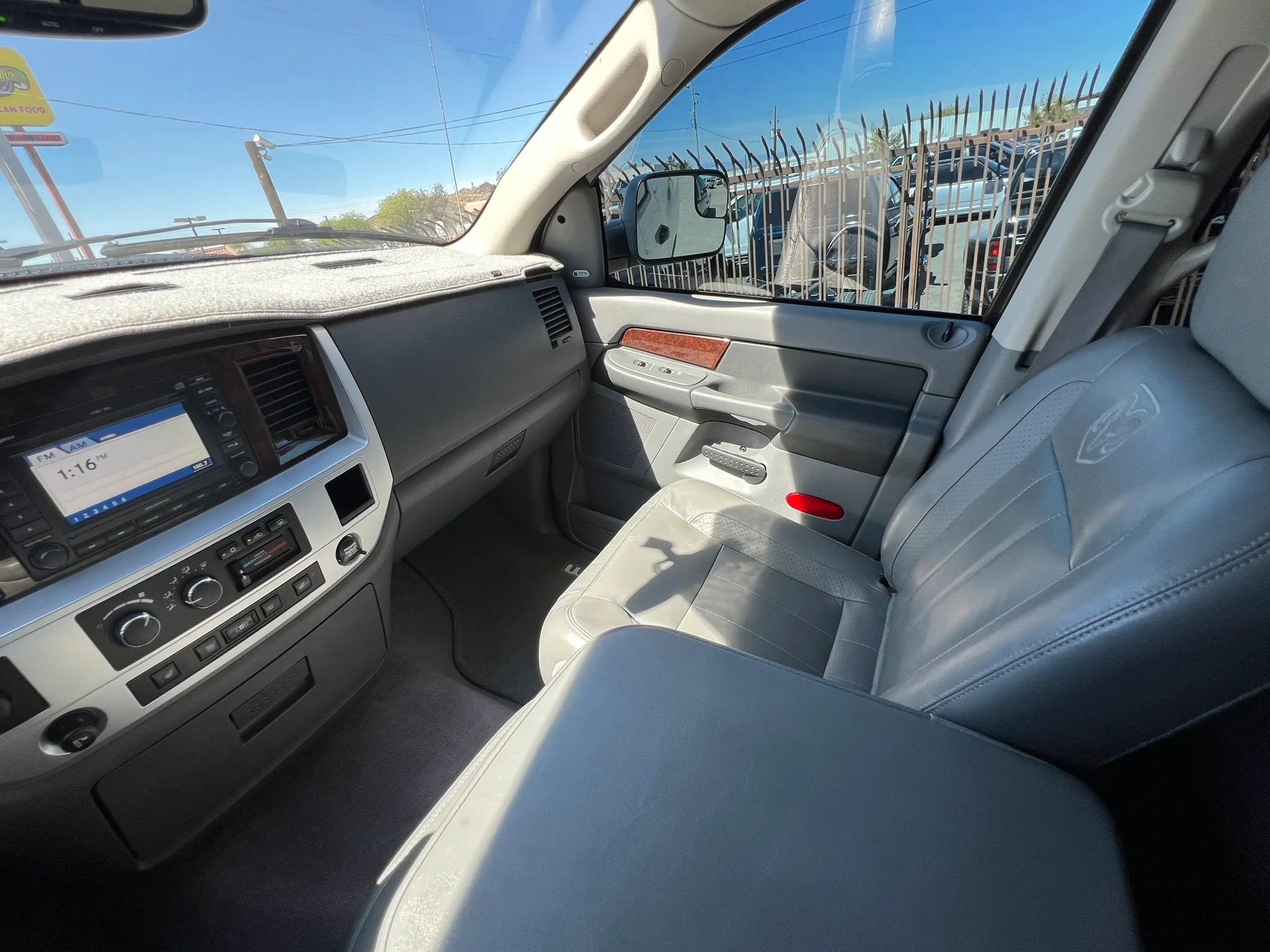 Used 2008 Dodge Ram 2500 Truck Laramie w/ Trailer Tow Group image 31