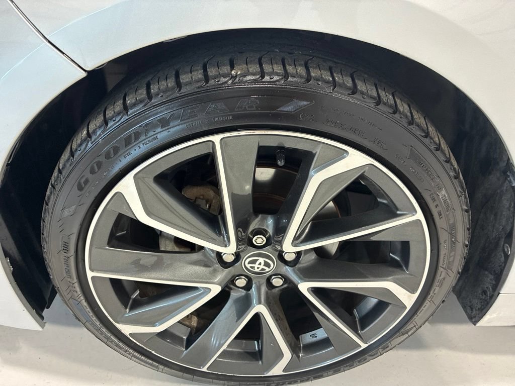 Used 2020 Toyota Corolla XSE FWD image 10