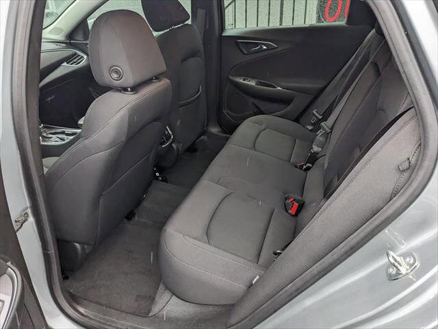 Used 2023 Chevrolet Malibu LT image 11