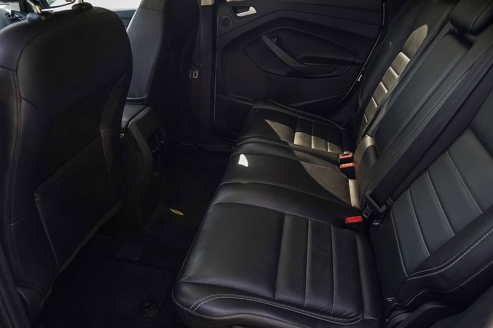 Used 2016 Ford C-MAX Energi SEL w/ Equipment Group 303A image 20