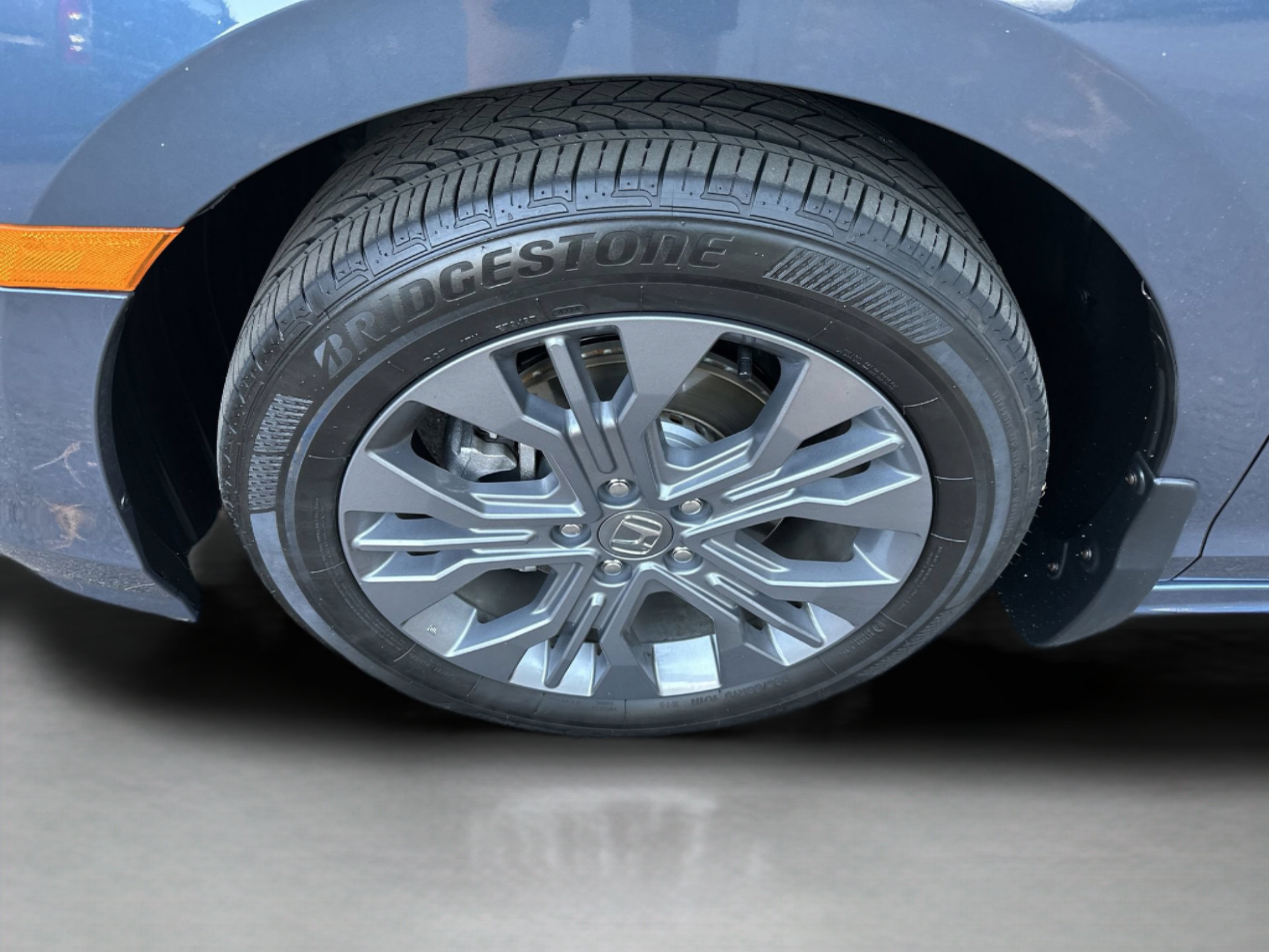 Used 2025 Honda Odyssey Touring image 30