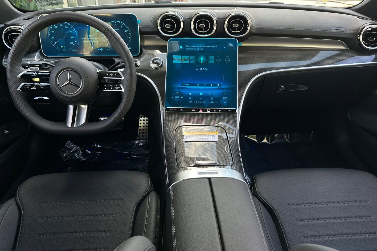 New 2025 Mercedes-Benz C 300 4MATIC Sedan image 3