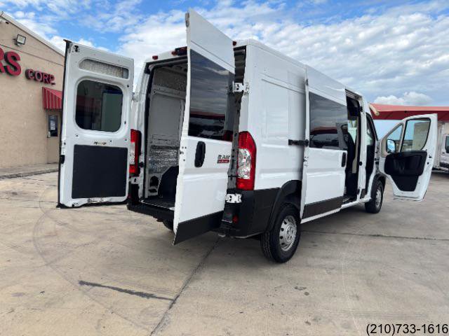Used 2020 RAM ProMaster 2500 image 23