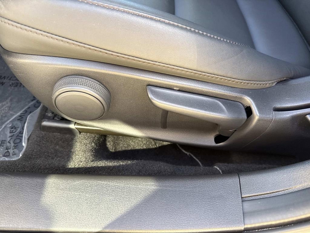 Certified 2024 MAZDA MAZDA3 s image 28