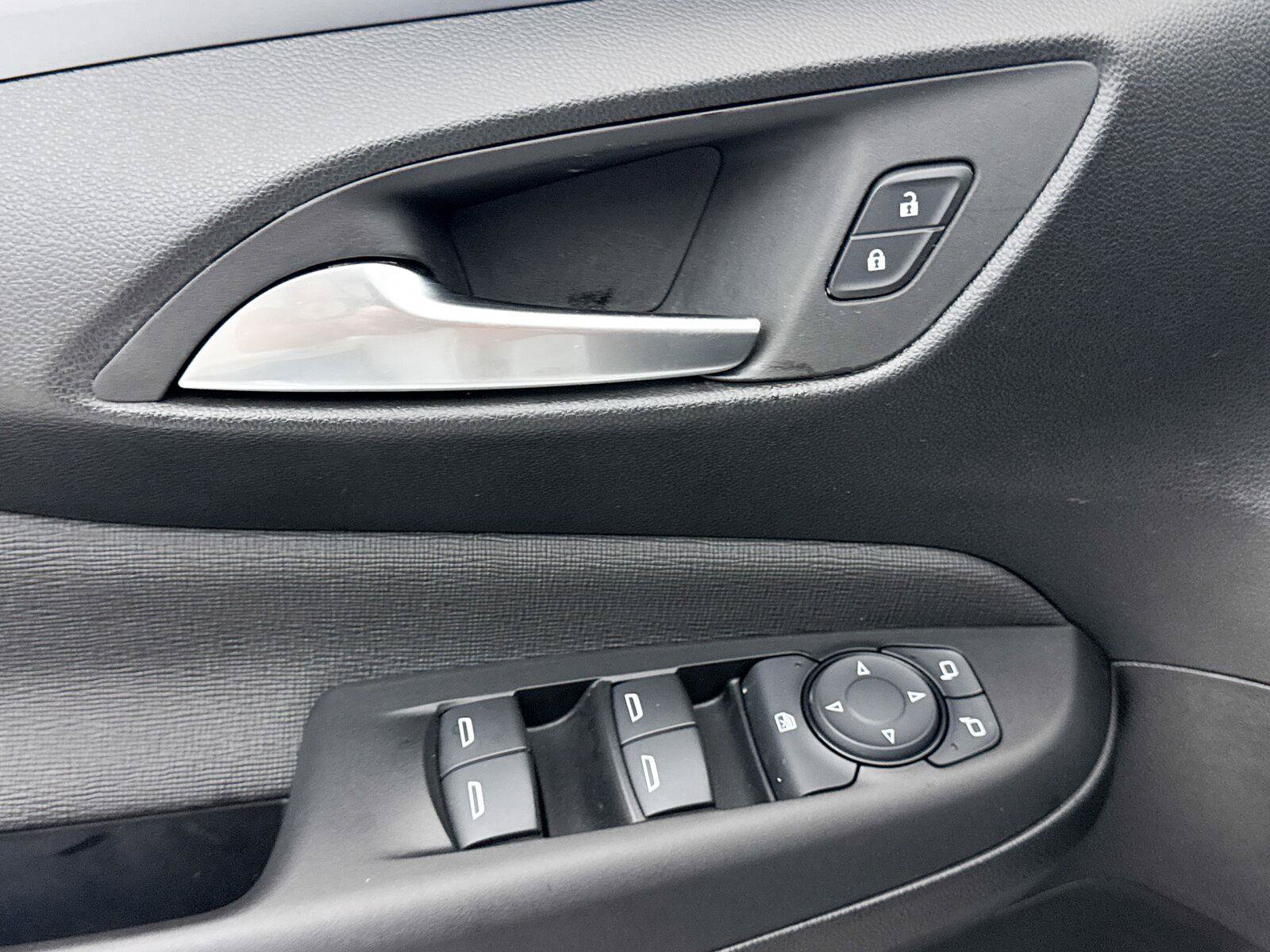 Used 2026 Buick Envista Preferred FWD image 24