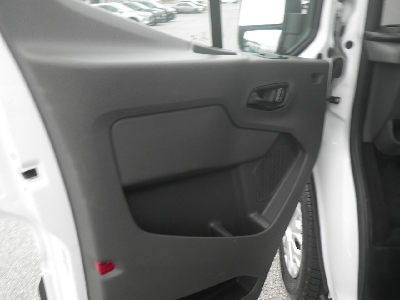 Used 2023 Ford Transit 350 XLT image 16