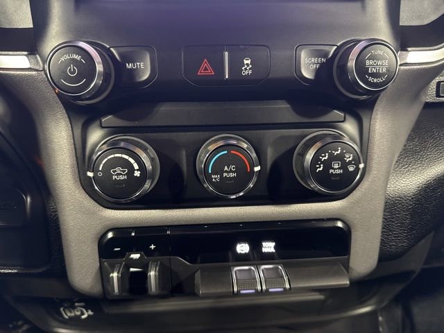 Used 2024 RAM 2500 Big Horn image 21