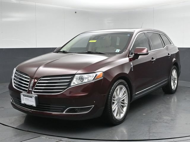 Certified 2019 Lincoln MKT AWD image 3