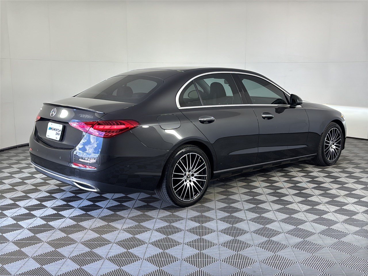 Used 2023 Mercedes-Benz C 300 Sedan image 9