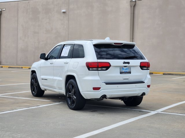 Used 2015 Jeep Grand Cherokee Altitude RWD image 7