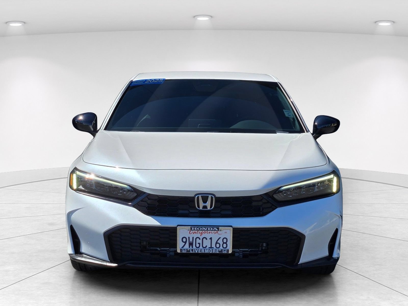 Used 2025 Honda Civic Sport image 2