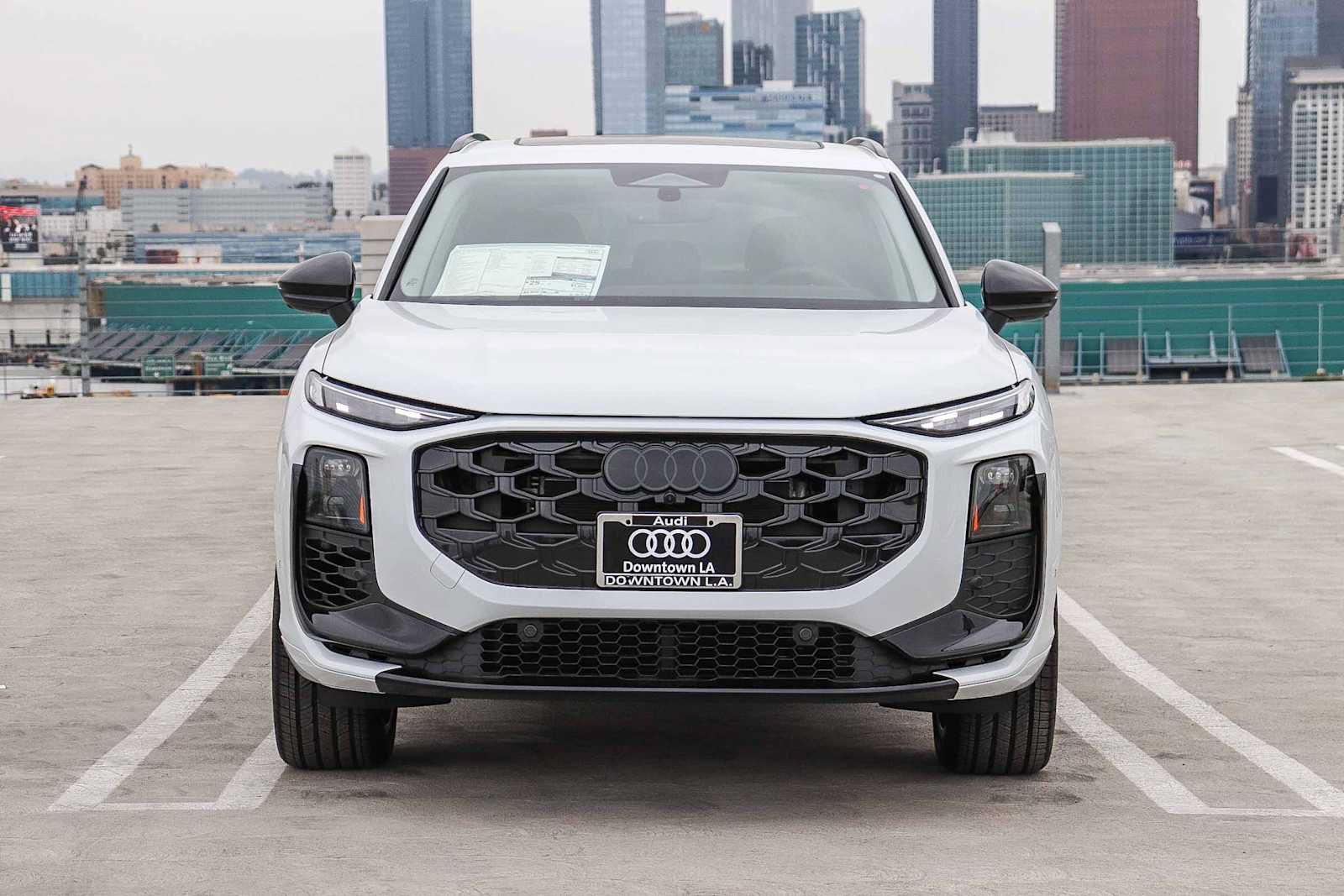 New 2026 Audi Q3 quattro 2.0T AWD/4WD image 2