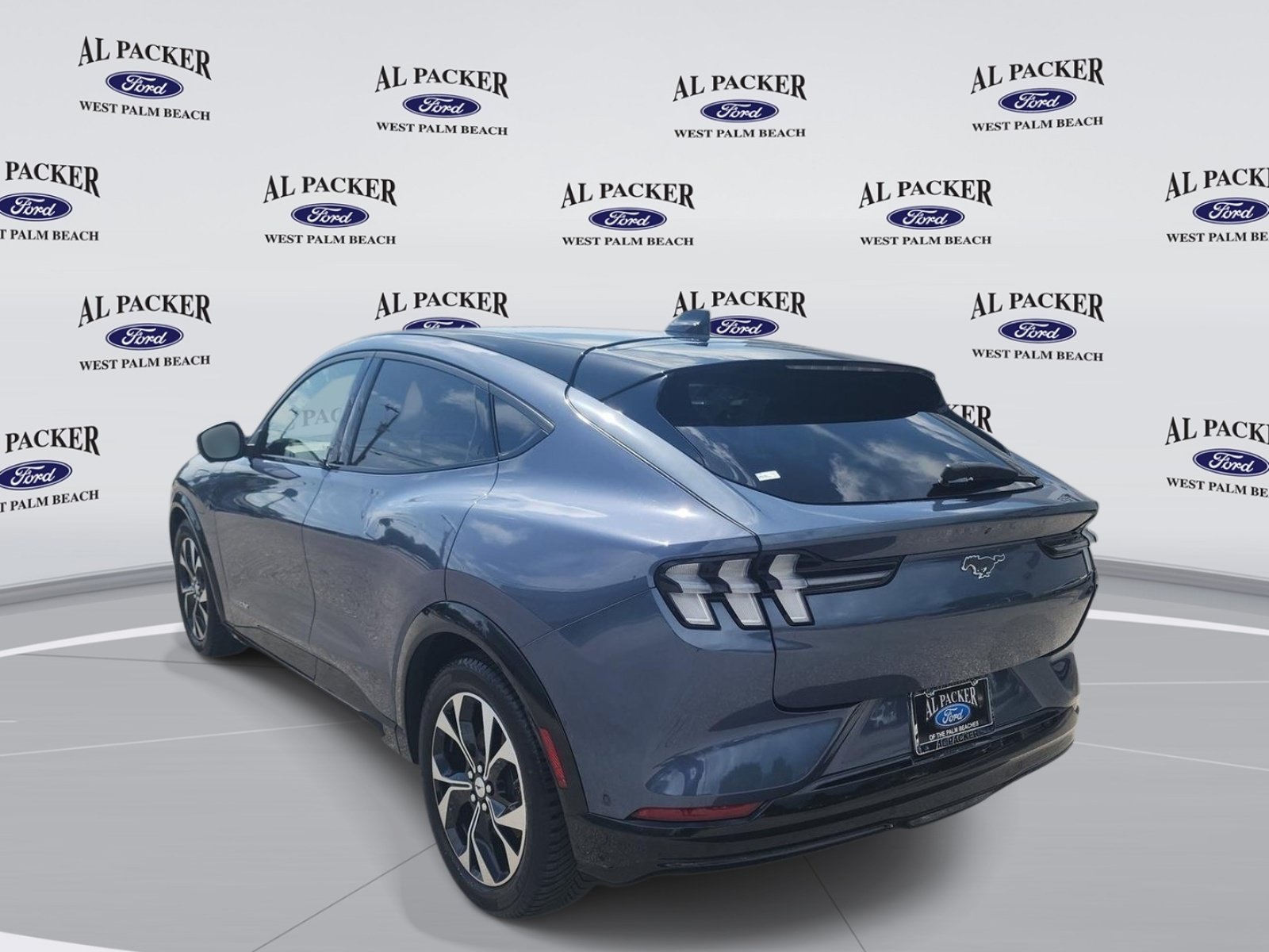 Used 2021 Ford Mustang Mach-E Premium RWD image 3