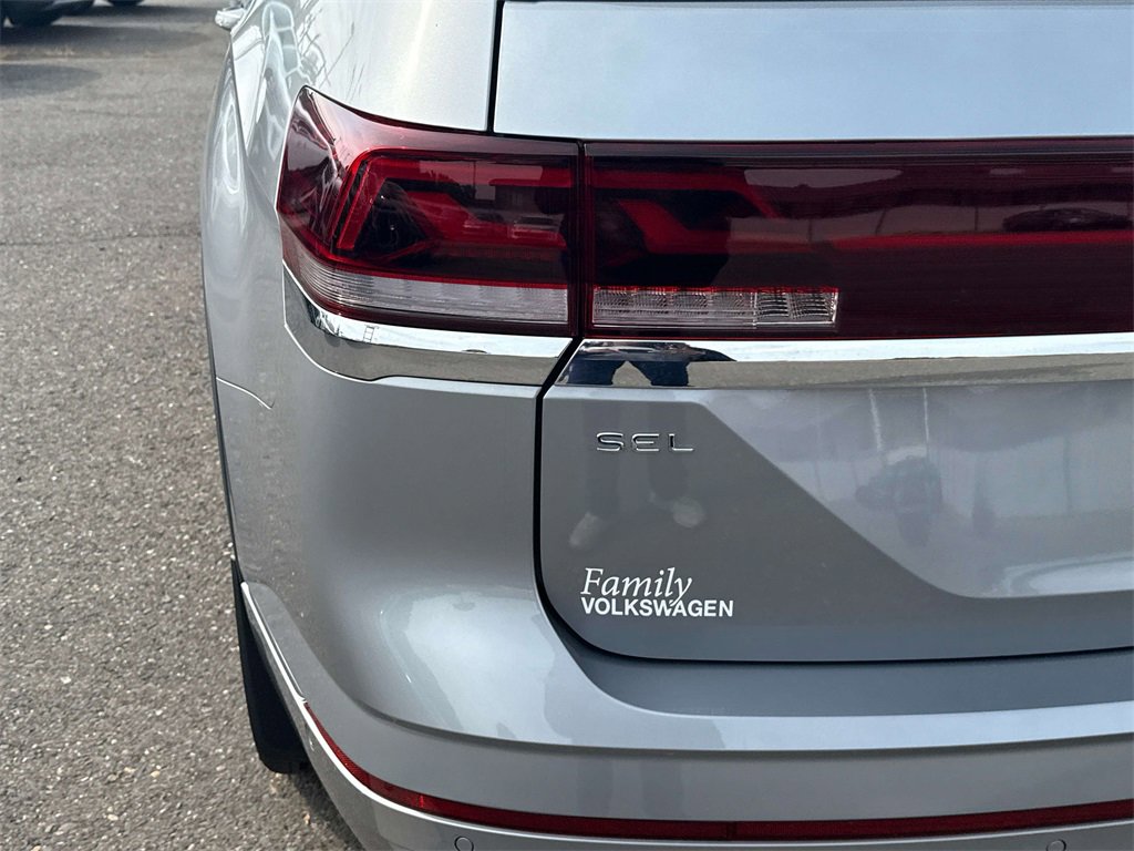 New 2026 Volkswagen Atlas SEL Premium R-Line image 8