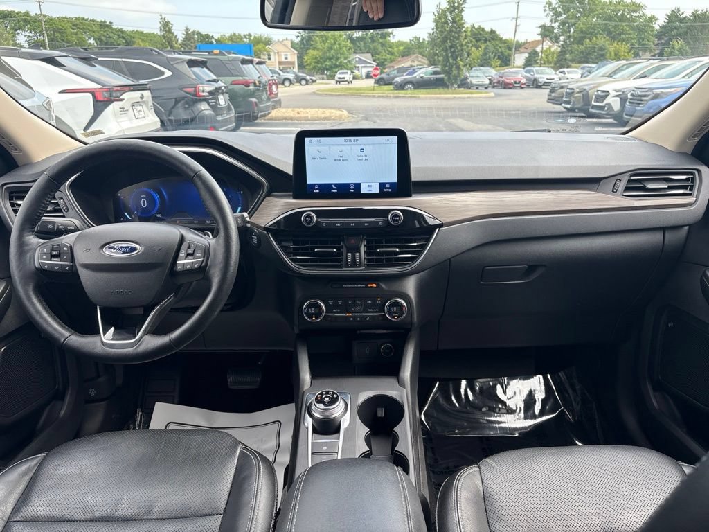 Used 2020 Ford Escape Titanium AWD/4WD image 13