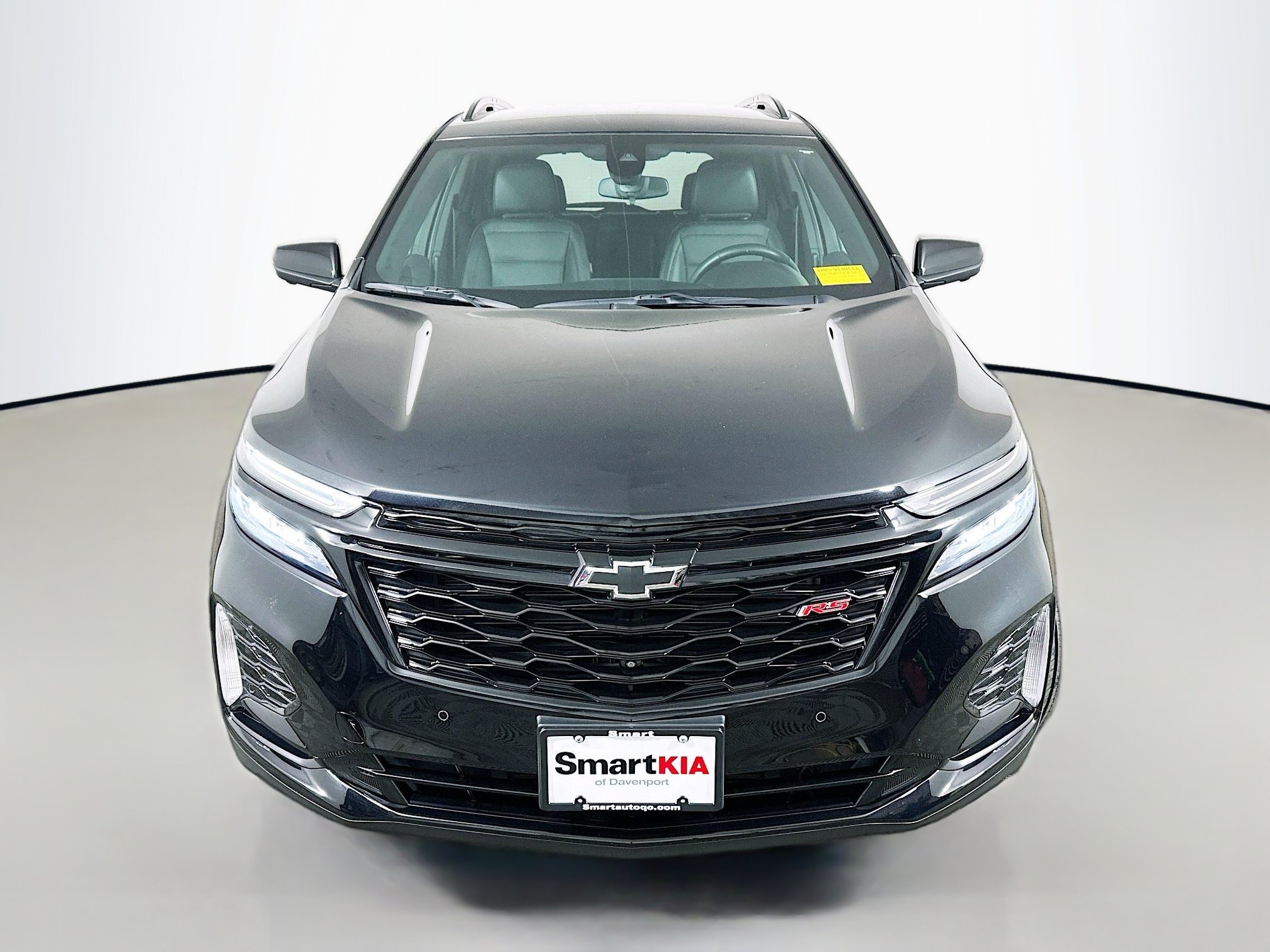 Used 2024 Chevrolet Equinox RS w/ RS Leather Package image 2