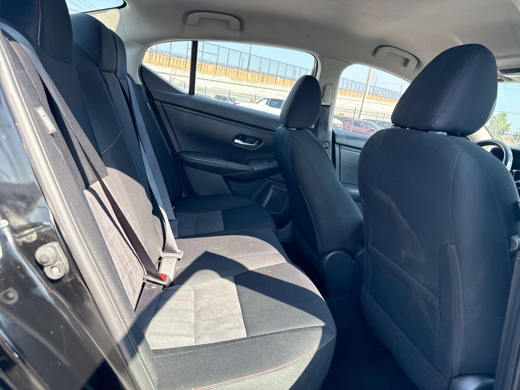 Used 2025 Nissan Sentra SR FWD image 29