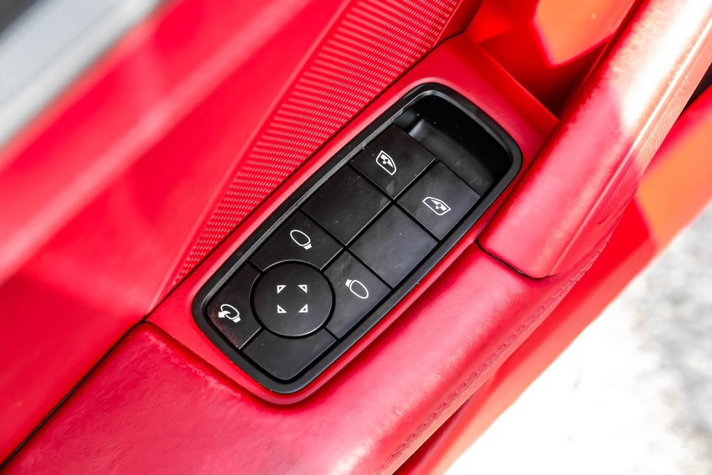 Used 2023 Porsche 911 Carrera RWD image 30