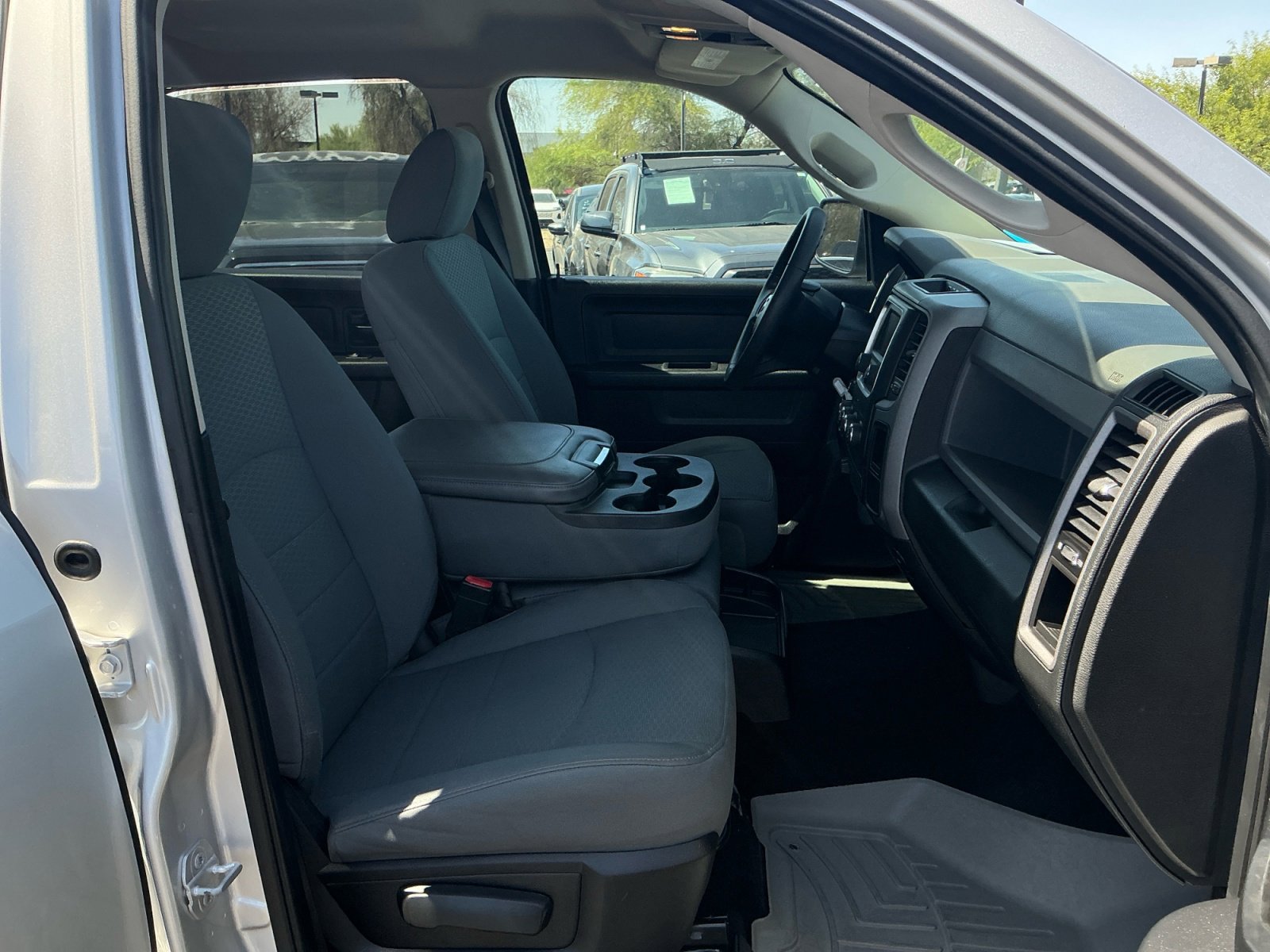 Used 2016 RAM 1500 Express w/ Popular Equipment Group RWD image 19
