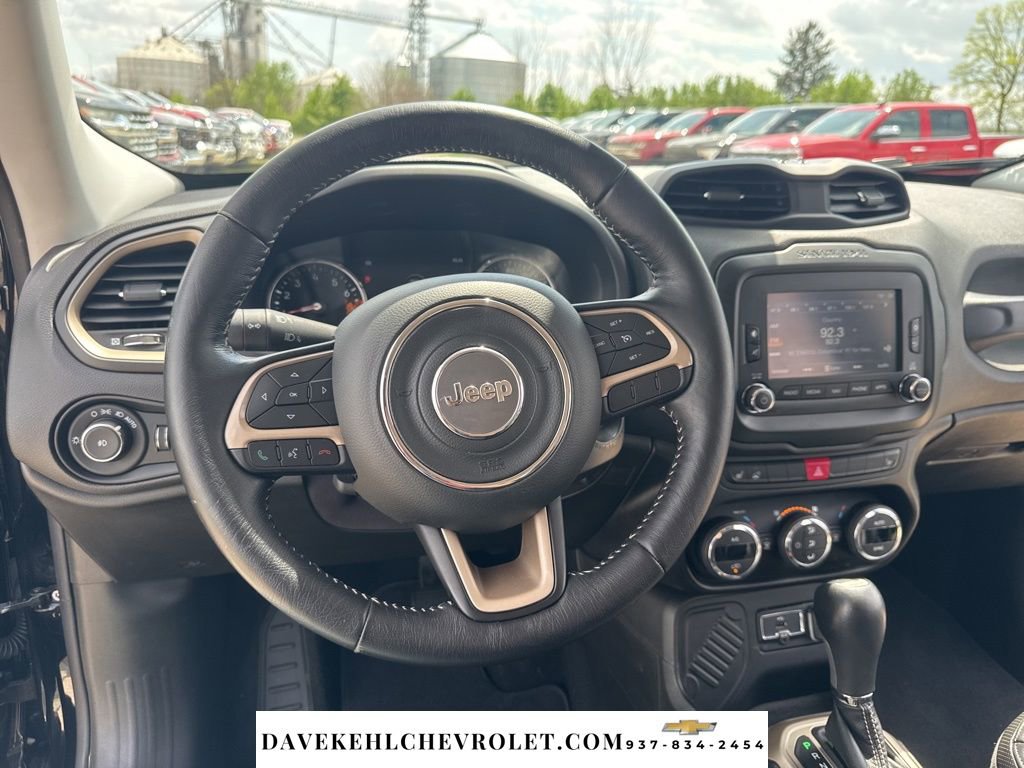 Used 2017 Jeep Renegade Limited image 21