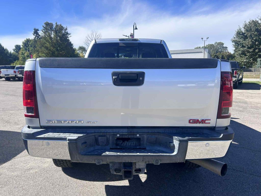 Used 2011 GMC Sierra 2500 SLT w/ SLT Convenience Package image 7