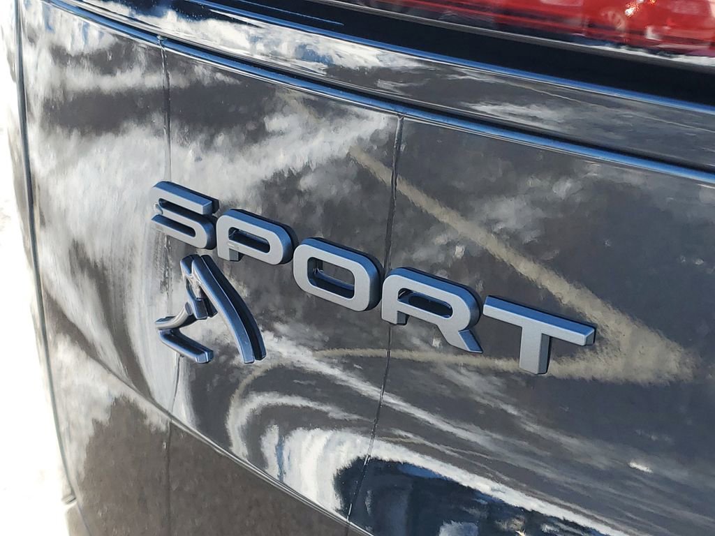 New 2026 Land Rover Range Rover Sport SE image 6