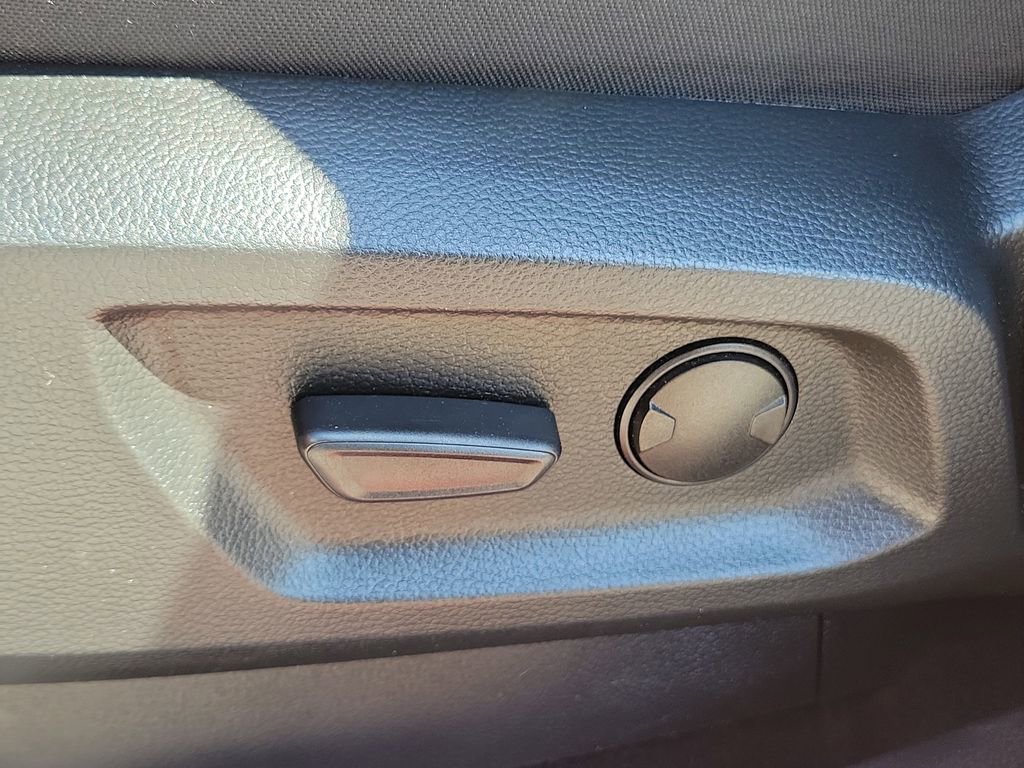 Used 2022 Ford Ranger XLT w/ Equipment Group 302A High image 18