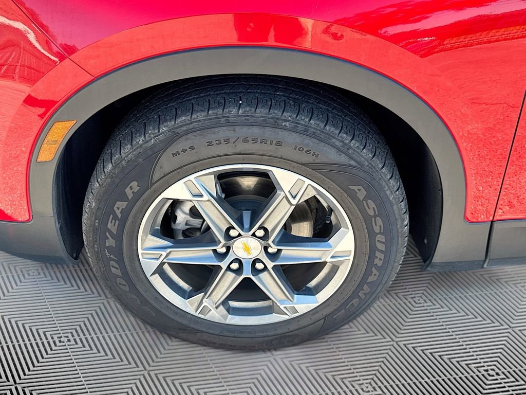 Used 2023 Chevrolet Blazer LT image 29