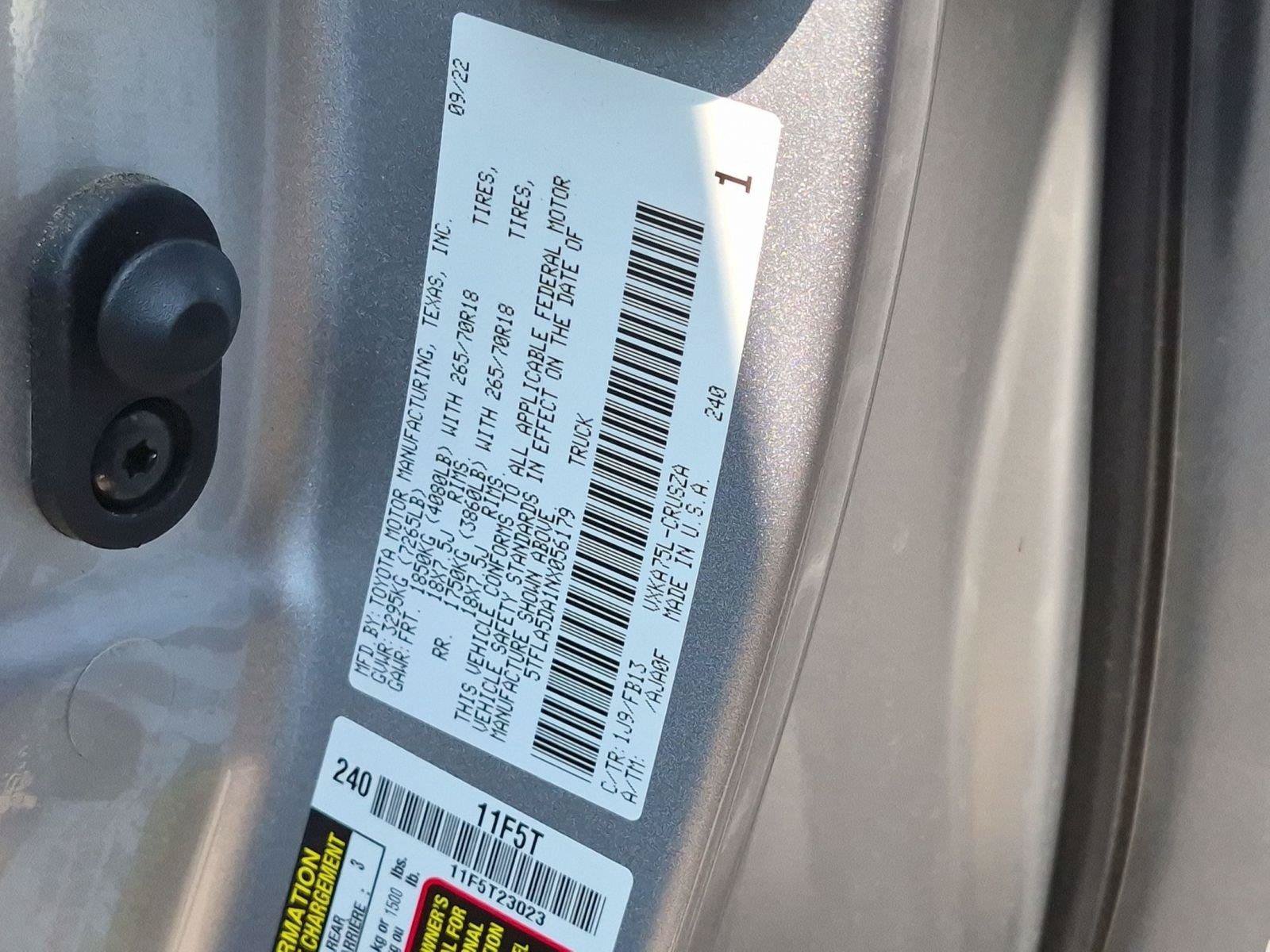 Used 2022 Toyota Tundra SR5 w/ TRD Off-Road Package AWD/4WD image 19