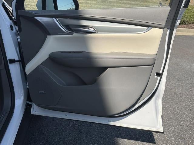 Certified 2023 Cadillac XT5 Premium Luxury AWD/4WD image 14