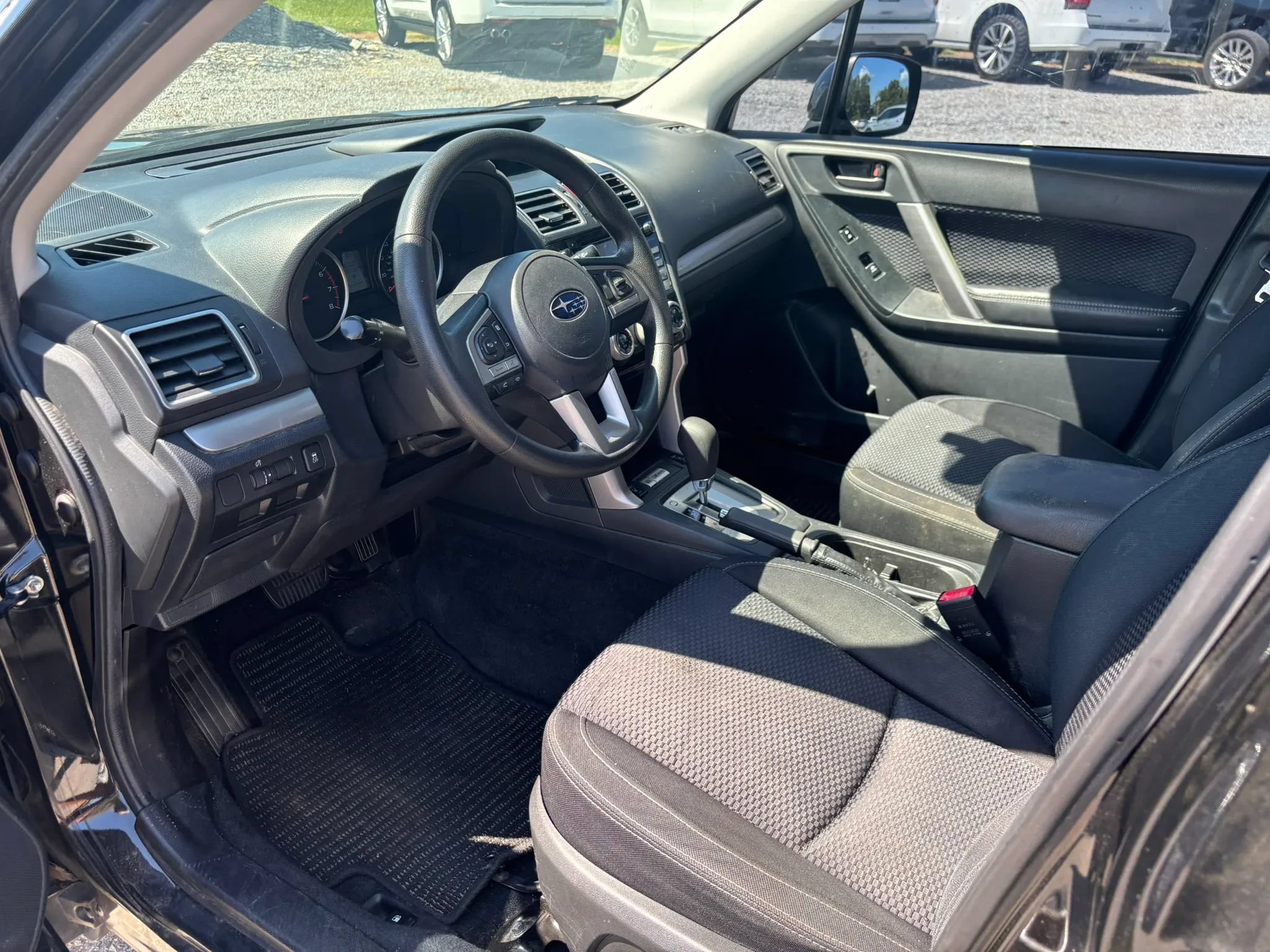 Used 2018 Subaru Forester 2.5i Premium AWD/4WD image 11