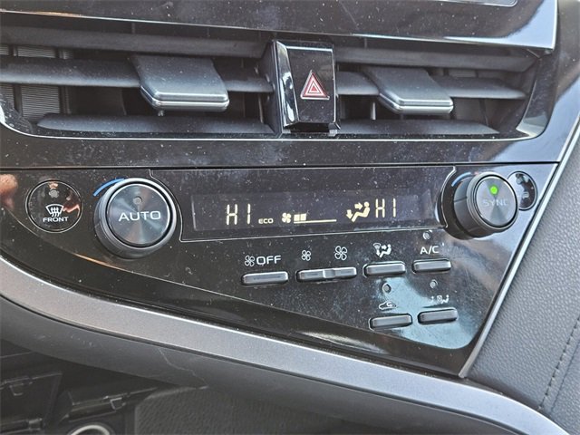 Used 2022 Toyota Camry LE image 23