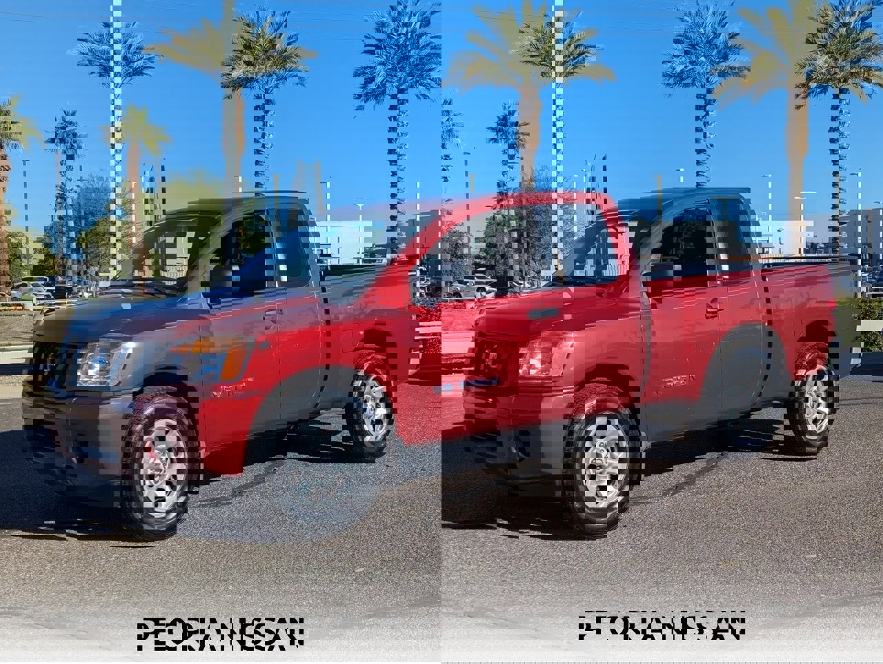 Used 2015 Nissan Titan S image 1