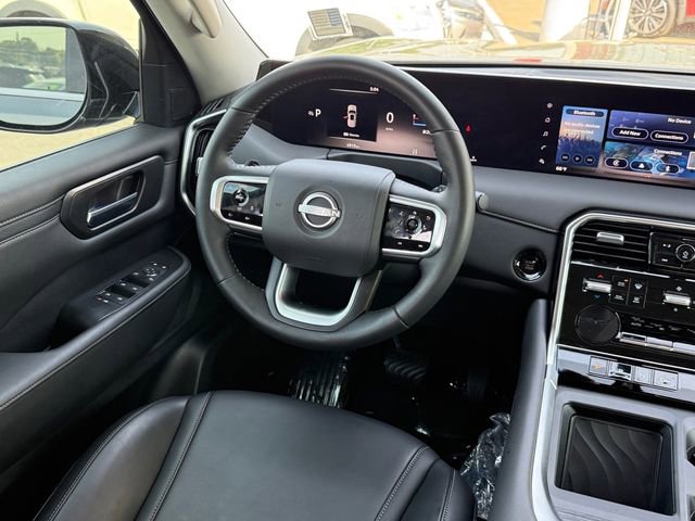 Used 2025 Nissan Armada SV image 10