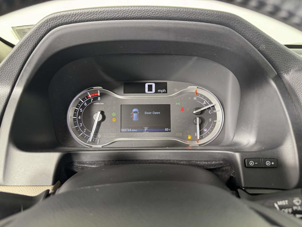 Used 2017 Honda Pilot Touring image 3