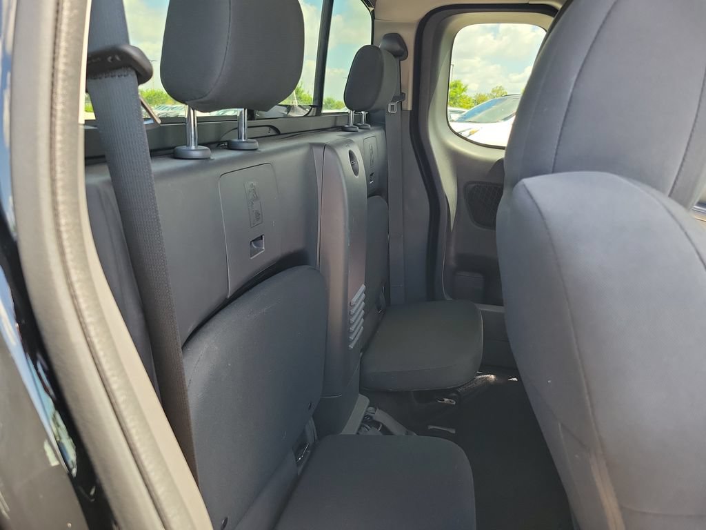 Used 2025 Nissan Frontier S w/ S Utility Package RWD image 10