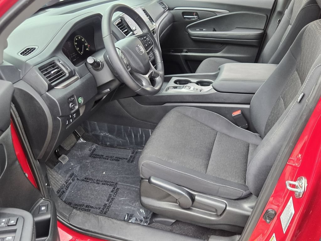Certified 2024 Honda Ridgeline Sport image 10