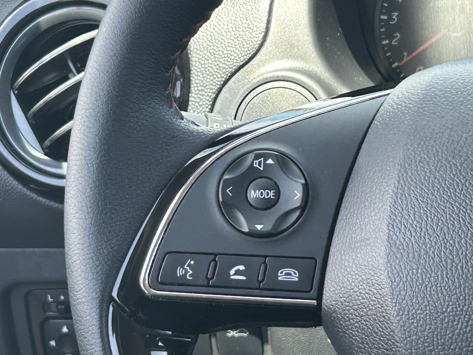 Used 2024 Mitsubishi Mirage Black Edition FWD image 22