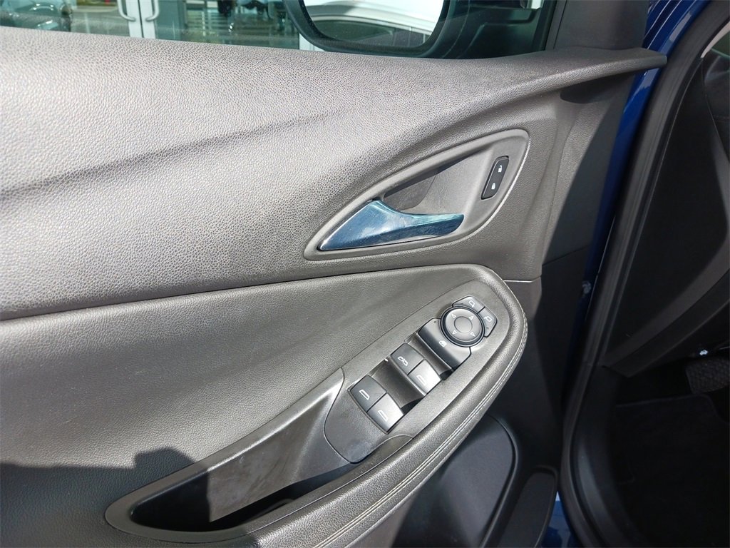 Used 2023 Buick Encore GX Preferred w/ Cold Weather Comfort Package image 27